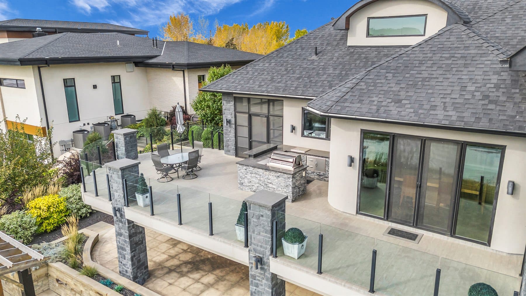 Saskatoon drone listing photography - neighbourhood and street context