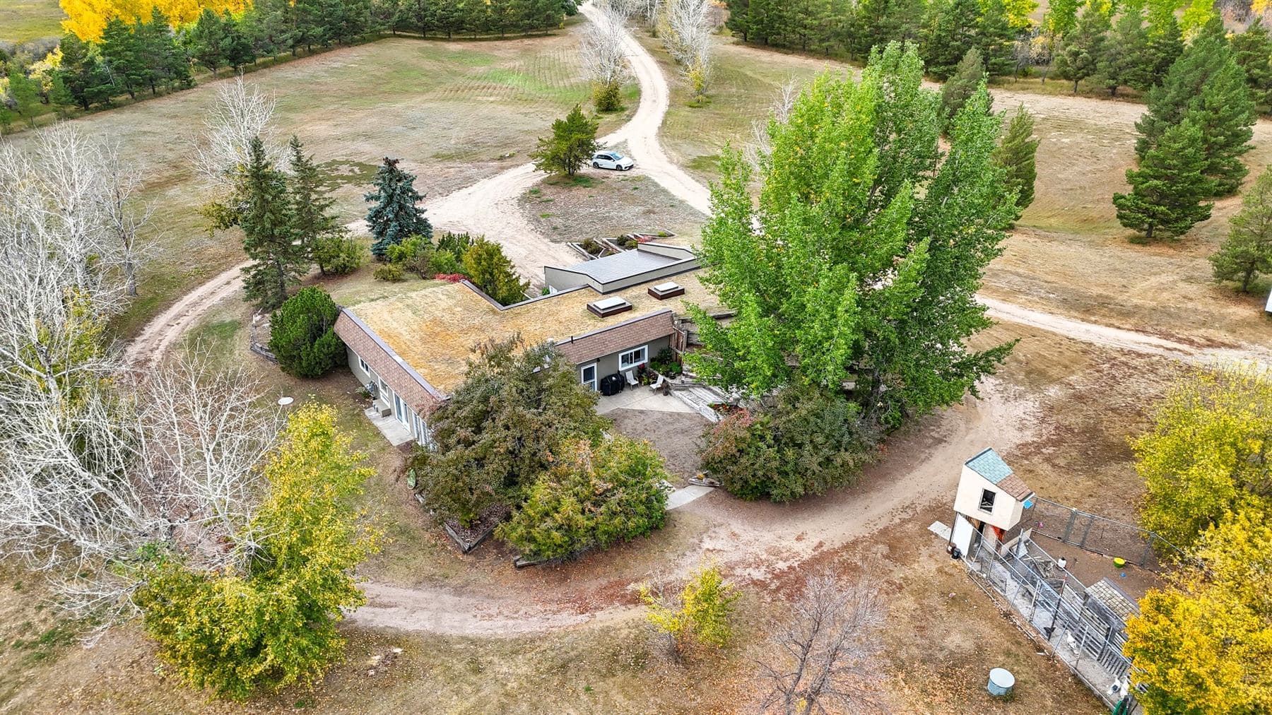 Saskatoon drone real estate photography - neighbourhood view for listing context